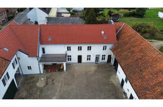 Haus mieten in Suestrastraße 40, 52538 Selfkant, Komplett sanierte Wohnung in historischem Hofgebäude mit großem Innenhof