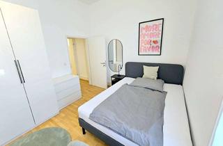 Immobilie mieten in Uhlandstraße Ii 4.Ogli 00, 60314 Ostend, Ab 01.10.2026 - modern möbliertes Zimmer in 4er WG - top Lage Ostend - fußläufig zur EZB