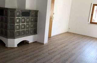 Wohnung mieten in Nussdorfer Str. 13, 75446 Wiernsheim, Alltagstaugliche 3,5-Zimmer-Wohnung in Wiernsheim