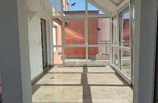 Wohnung mieten in Hans-Fallada-Straße 50, 90471 Langwasser, "Gemeinsam statt einsam" für Mieter ab 60 Jahren in zwei angrenzenden Wohnbereichen