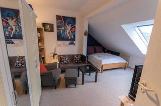 Wohnung mieten in Friedrich-Spee-Straße 29, 97072 Sanderau, Schöne, gepflegte 1-Zimmer-DG-Wohnung mit Einbauküche in Würzburg