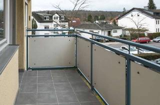 Wohnung mieten in 61381 Friedrichsdorf, In Friedrichsdorf: Gepflegte Wohnung mit einem Zimmer und Balkon