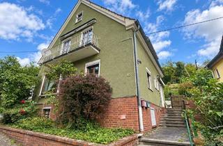 Haus kaufen in 53424 Remagen, Wohnhaus mit flexiblen Nutzungsmöglichkeiten in Ortsrandlage von Remagen-Oberwinter