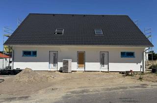 Haus mieten in Rektor-Junge-Straße 11, 18299 Laage, Erstbezug Doppelhaus 18299 Laage zur Miete