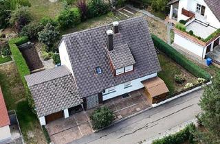 Haus kaufen in 86720 Nördlingen, Nördlingen - Zweifamilienhaus mit Garten in Nördlingen-Pfäfflingen