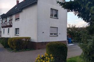 Haus kaufen in 35630 Ehringshausen, Ehringshausen - Wohnhaus mit Nebengebäuden + optional Baugrundstück
