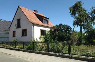 Einfamilienhaus kaufen in 39218 Schönebeck, Schönebeck (Elbe) - Freistehendes Einfamilienhaus in Schönebeck mit Potential