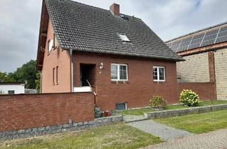 Einfamilienhaus kaufen in 39596 Arneburg, Arneburg - Einfamilienhaus 120qm in Goldbeck zu verkaufen