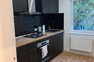 Wohnung kaufen in 28237 Bremen, Bremen - Helle und modernisierte 3 Zimmer Eigentumswohnung mit Souterrain