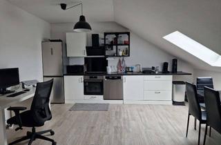Wohnung mieten in 41539 Dormagen, Vollmöblierte 2-Zimmer Dachgeschoss Wohnung in Dormagen
