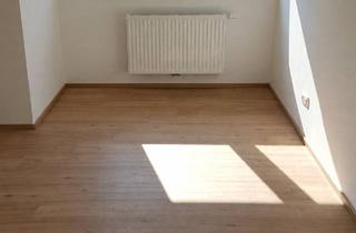 Wohnung mieten in 86510 Ried, 2 ZKBB-Dachgeschosswohnung mit Gäste-WC, Garage und Keller zu vermieten