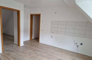 Wohnung mieten in Quadtstraße 13, 47138 Obermeiderich, Renovierte DG-Wohnung in Duisburg-Meiderich