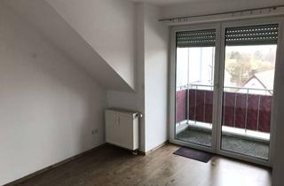 Wohnung mieten in Blücherstraße 53, 86165 Lechhausen, Teilmöblierte 3-Zimmer-Wohnung mit Balkon