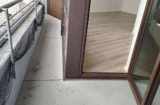 Wohnung mieten in Neckarpromenade 15, 68167 Neckarstadt, Neckarpromenade 15: 2-Zimmer-Wohnung mit Balkon 15 OG