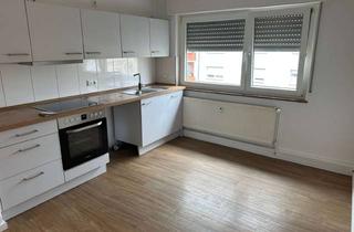 Wohnung mieten in Gumbertseestraße 14, 63179 Obertshausen, S O N N I G E W O H N U N G M I T E I N B A U K Ü C H E