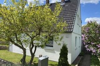 Einfamilienhaus kaufen in 23611 Bad Schwartau, Großzügiges Einfamilienhaus mit vielfältigen Nutzungsmöglichkeiten und schönem Grundstück