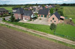 Mehrfamilienhaus kaufen in Bahnhofstraße 123, 46359 Heiden, Kernsaniertes Mehrfamilienhaus mit Pferdestall, Werkstatt und einer Weide auf insgesamt 4000 m2