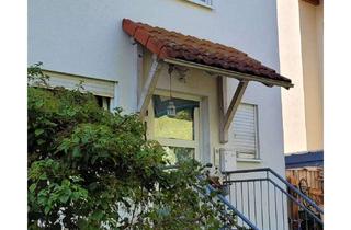 Haus kaufen in 79194 Gundelfingen, Reihenendhaus in Gundelfingen, Baujahr 2001