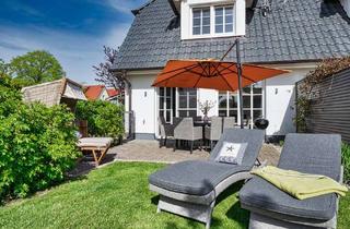 Haus kaufen in 18374 Zingst, Stilvoll eingerichtete Haushälfte mit Sauna, Kamin & schönem Garten.