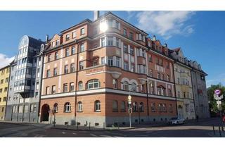 Wohnung mieten in 89231 Neu-Ulm, Große 3 Zimmer Altbau Wohnung mit Charm in Neu-Ulm Mitte