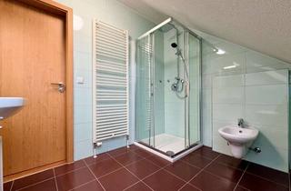 Wohnung mieten in Am Ziegelbach, 74635 Kupferzell, Moderne 3-Zimmer-Wohnung mit EBK, Tageslichtbad und Stellplatz