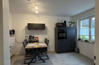 Wohnung mieten in Vilicher Straße 27, 53225 Beuel, Charmante 2 Zimmerwohnung 1.OG in ruhiger und doch zentraler Lage Bonn-Beuel/ Schwarzrheindorf