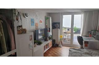 Wohnung mieten in 50678 Altstadt-Süd, Kleines gepflegtes App-Haus im Zentrum vom Severinsviertel mit Süd-Innenhof.
