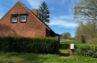 Haus kaufen in Am Hof, 19273 Teldau, Charmantes Landhaus mit großem Potenzial – ein Rückzugsort für Naturliebhaber