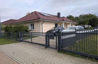 Haus mieten in Zur Holzseefe, 15345 Altlandsberg, Freistehender Bungalow mit eigenem Garten in Altlandsberg