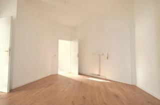Wohnung mieten in 08058 Zwickau, ***Großzügige 2-Zimmer-Wohnung mit großem Flur und hellen Räumen in Zwickau***