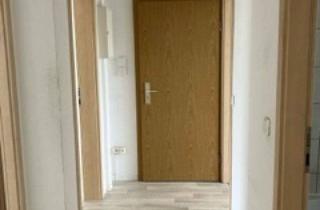 Wohnung mieten in Bodelschwinghstraße 39, 03042 Cottbus, Neuer Glanz auf gemütlichen Quadratmetern: Lichtdurchflutete 3-Raumwohnung mit Balkon
