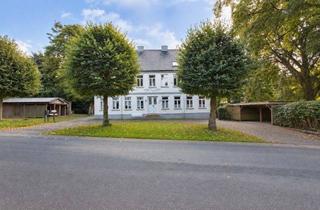 Wohnung mieten in 24972 Steinbergkirche, 3-Zimmer-Dachgeschosswohnung mit Terrasse, Gartenhütte & Carport