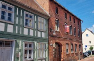 Haus kaufen in 17373 Ueckermünde, Mitten in der Stadt - wenige Meter bis zum Marktplatz - Seebad Ueckermünde