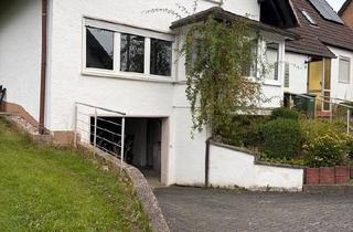 Haus kaufen in 57399 Kirchhundem, Kirchhundem - Doppelhaus in würdinghausen
