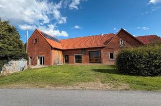Haus kaufen in 32469 Petershagen, Petershagen - * PROVISIONSFREI *Resthof mit zwei Wohneinheiten und Tiny House