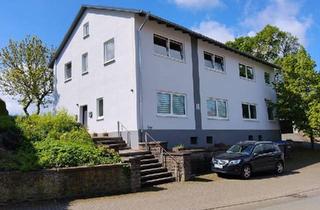 Mehrfamilienhaus kaufen in 34439 Willebadessen, Willebadessen - Mehrfamilienhaus im Ortskern von Peckelsheim