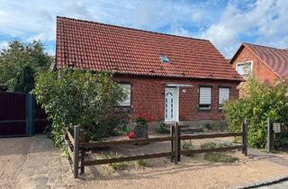 Einfamilienhaus kaufen in 39517 Tangerhütte, Tangerhütte - Charmantes Einfamilienhaus direkt an der Elbe - in Sandfurth