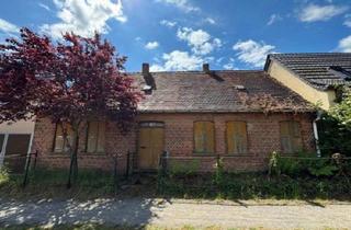 Haus kaufen in 39576 Stendal, Stendal - Backsteinhaus mit Nebengelass 550qm Grundstück