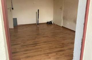Wohnung kaufen in 39112 Magdeburg, Magdeburg - Eugentumswohnug 77 qm 3 Zimmer hell ruhig 2balkone