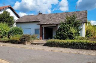 Haus kaufen in 66780 Rehlingen-Siersburg, Rehlingen-Siersburg - Bungalow für Grundstücksliebhaber- ohne Provision!!