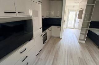 Wohnung kaufen in 26133 Oldenburg, Oldenburg - Komplett sanierte Eigentumswohnung direkt vom Eigentümer
