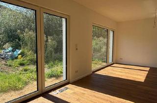 Einfamilienhaus kaufen in 01328 Dresden, Dresden - Direkt einziehen: Lichtdurchfluteter Neubau (Provisionsfrei)
