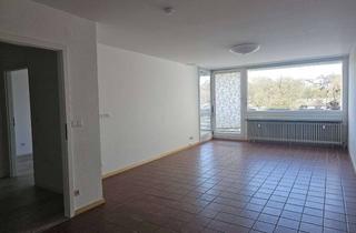 Wohnung kaufen in Baarstraße 32g, 58636 Iserlohn, Seltene Kaufgelegenheit in Iserlohn-Mitte, 3 Zimmer, Balkon, Aufzug - ca. 10% unter Gutachterwert!