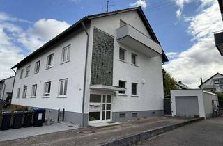 Wohnung kaufen in 76189 Daxlanden, Gemütliche Dachgeschosswohnung mit Balkon