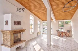 Wohnung kaufen in 82538 Geretsried, GERETSRIED: GROSSZÜGIGE, HELLE WOHNUNG MIT DACHTERRASSE UND GEWERBEHALLE