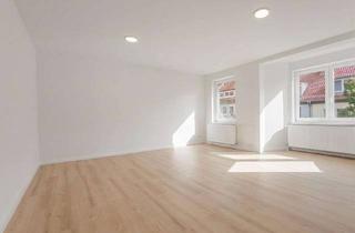 Wohnung kaufen in 31134 Hildesheim, Blick auf die Andreaskirche - sanierte 3-Zimmer-Wohnung, Hildesheim Altstadt