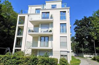 Wohnung kaufen in 81929 Bogenhausen, Wohnen über den Dächern – stilvolle 2-Zimmerwohnung mit zwei Dachterrassen!