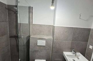 Wohnung mieten in Mülheimer Str. 127, 46045 Marienkirche, energetisch sanierte schicke 3 Zimmer Dachgeschoß-Wohnung 59 m² - in Oberhausen-Marienkirche