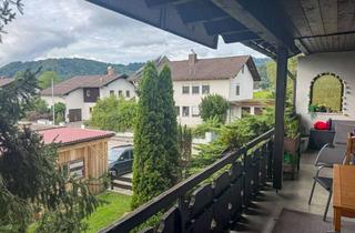 Wohnung mieten in 82380 Peißenberg, Geräumige 4 Zimmer Wohnung im 1. Obergeschoss eines Dreifamilienhauses