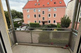 Wohnung mieten in Äußere Uferstr. 29, 86154 Oberhausen, Sanierte 4-Zimmer-Altbauwohnung mit Balkon, Aufzug und Einbauküche – Augsburg Oberhausen